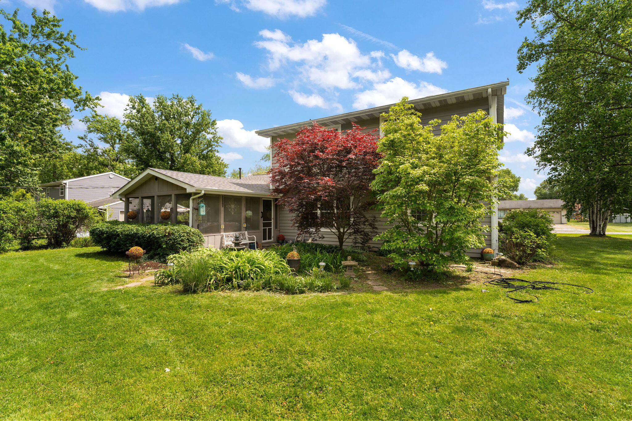 2605 Thomas Road