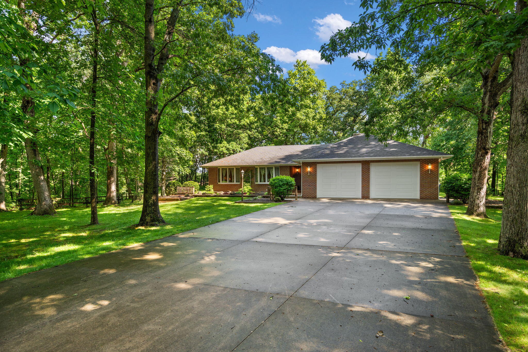 130 Woodland Hickory Court