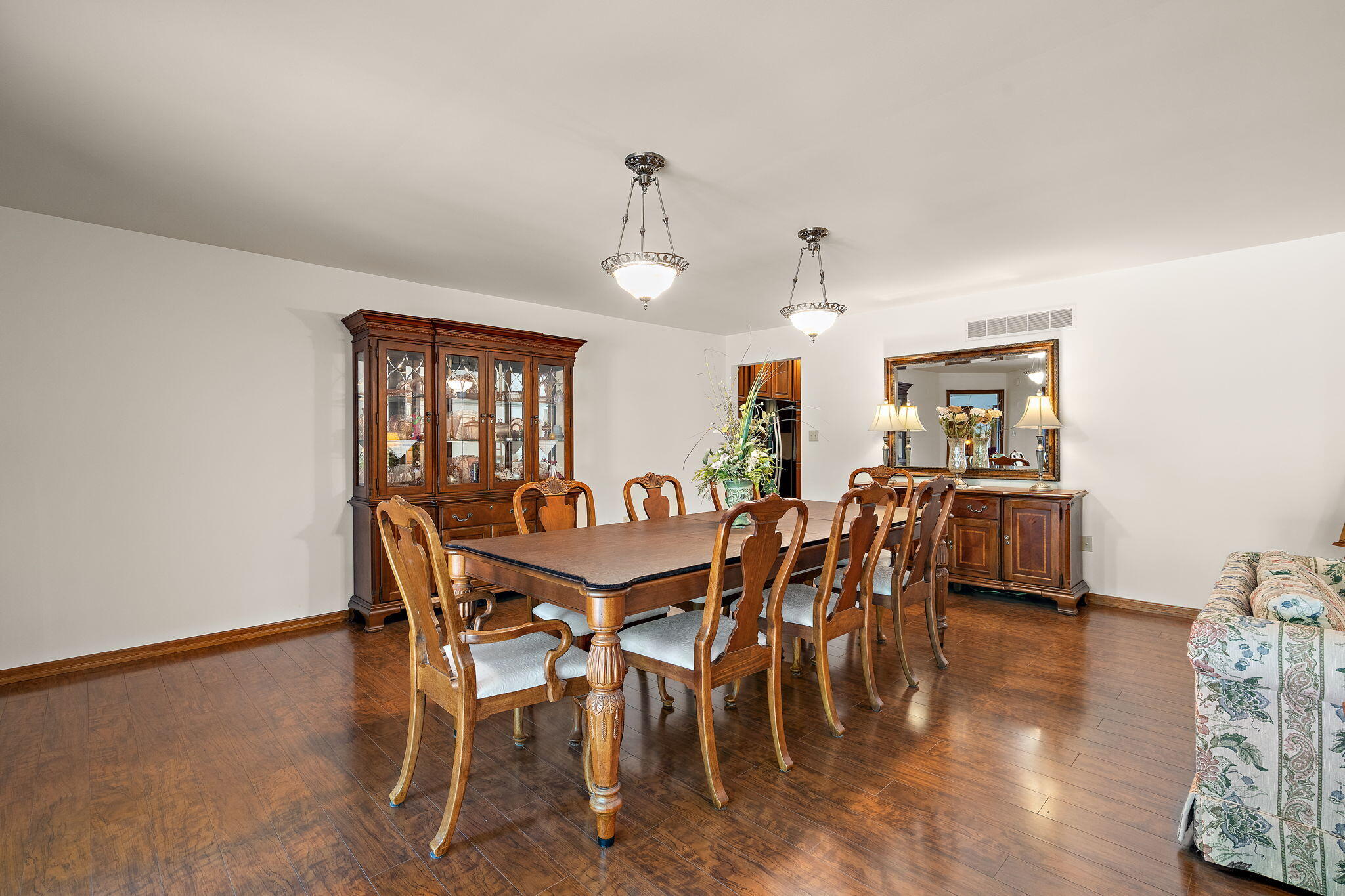130 Woodland Hickory Court