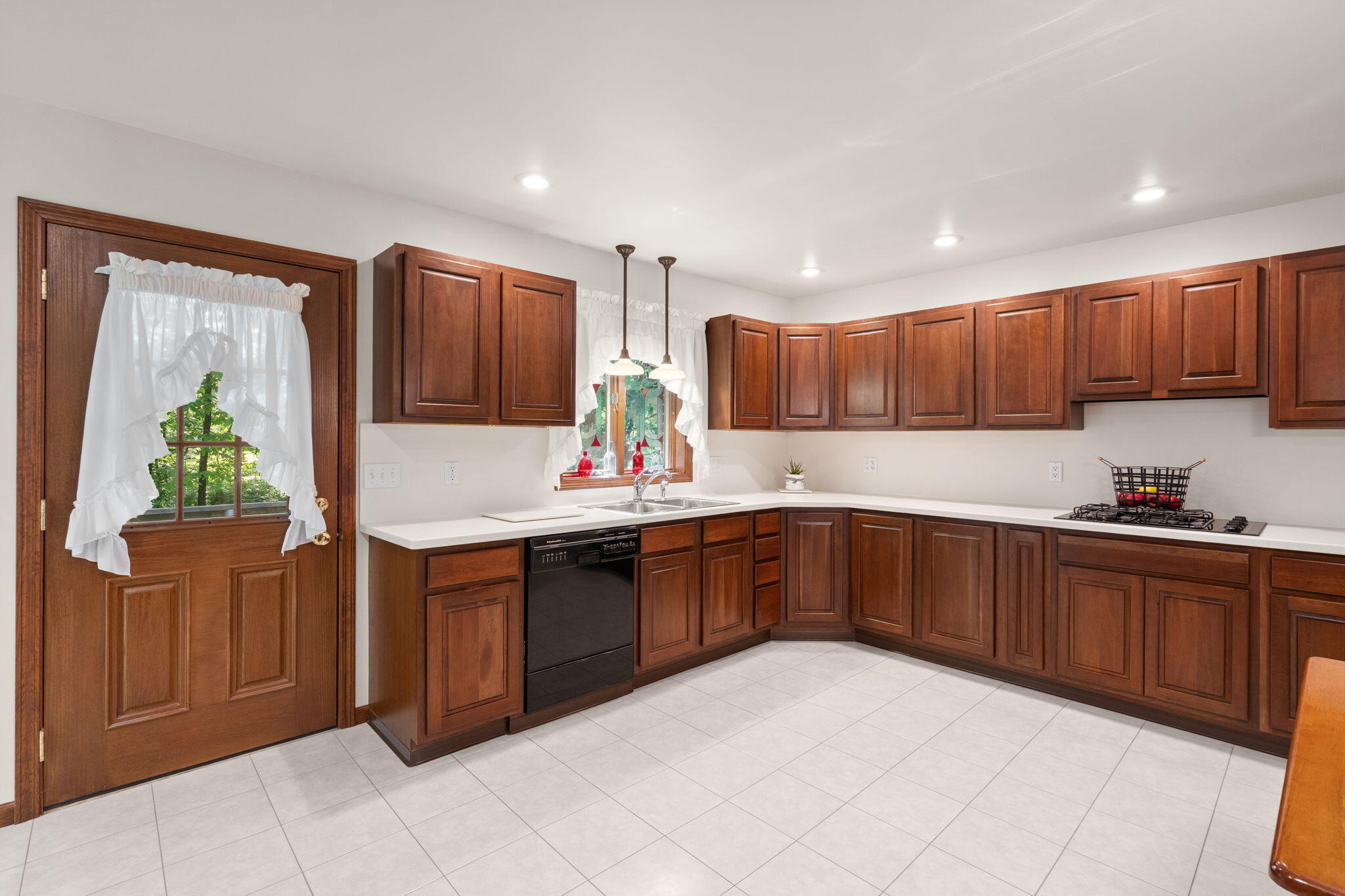 130 Woodland Hickory Court