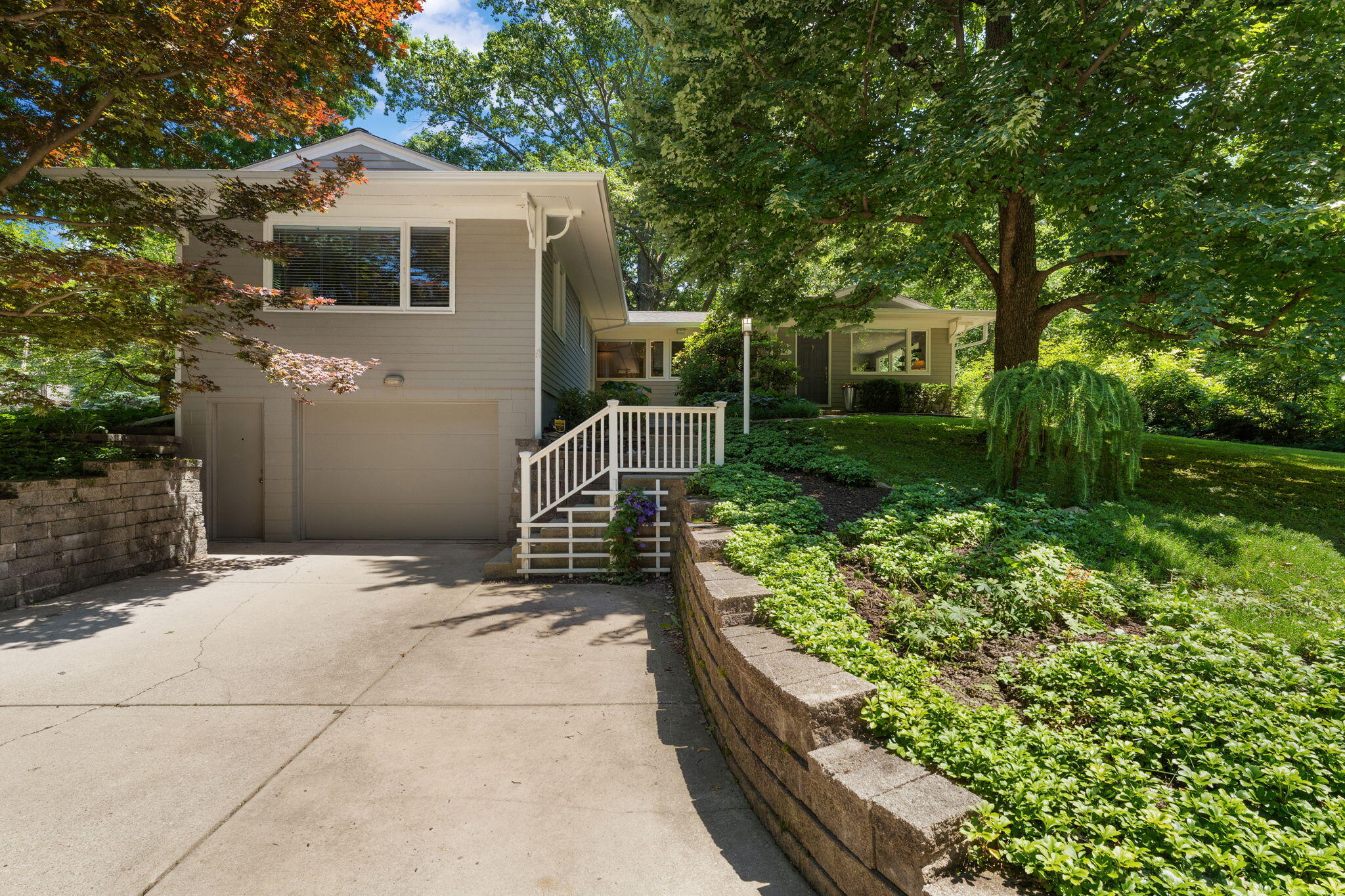 1412 Del Vista Drive
