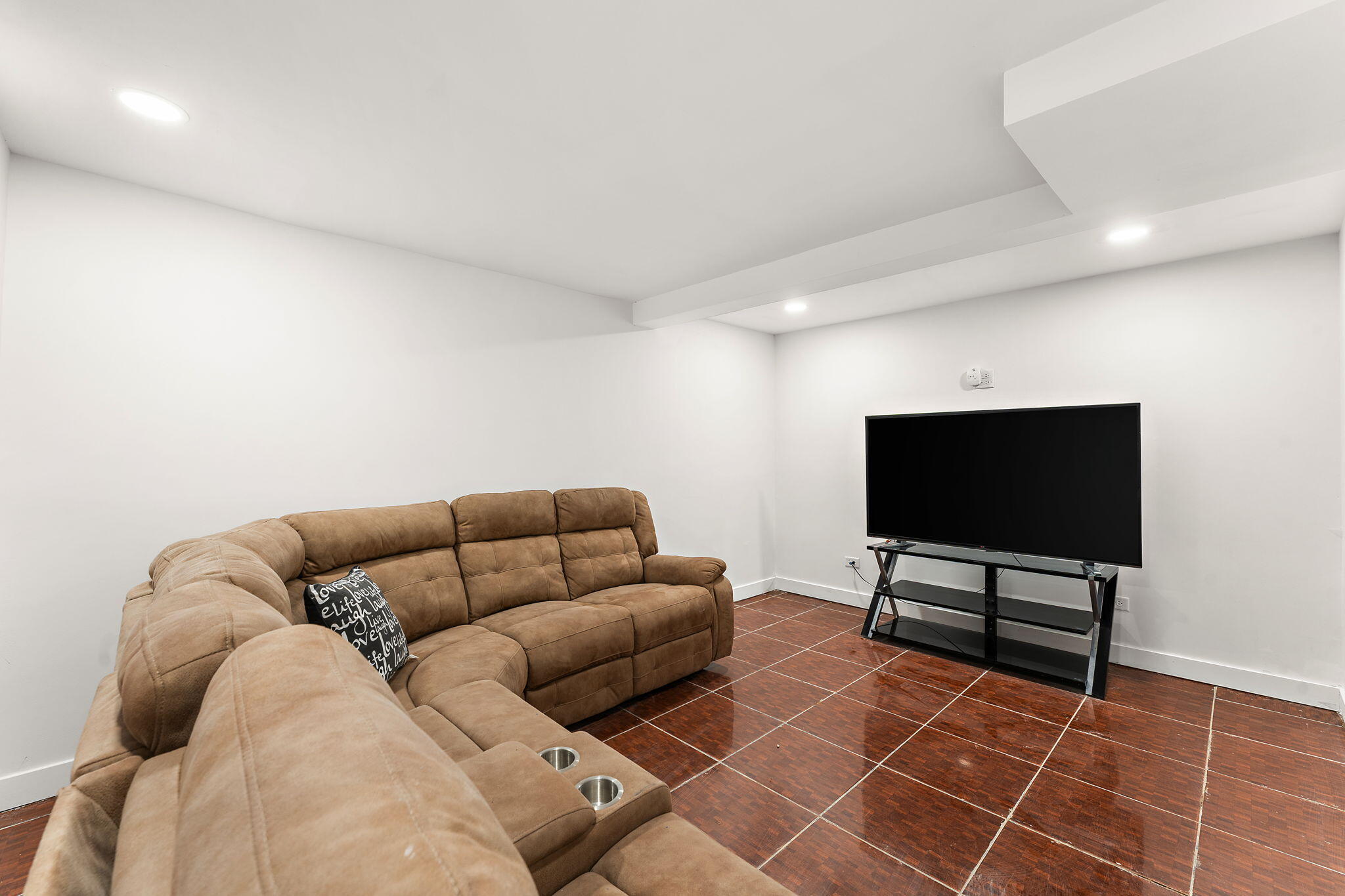 10623 Porter Street