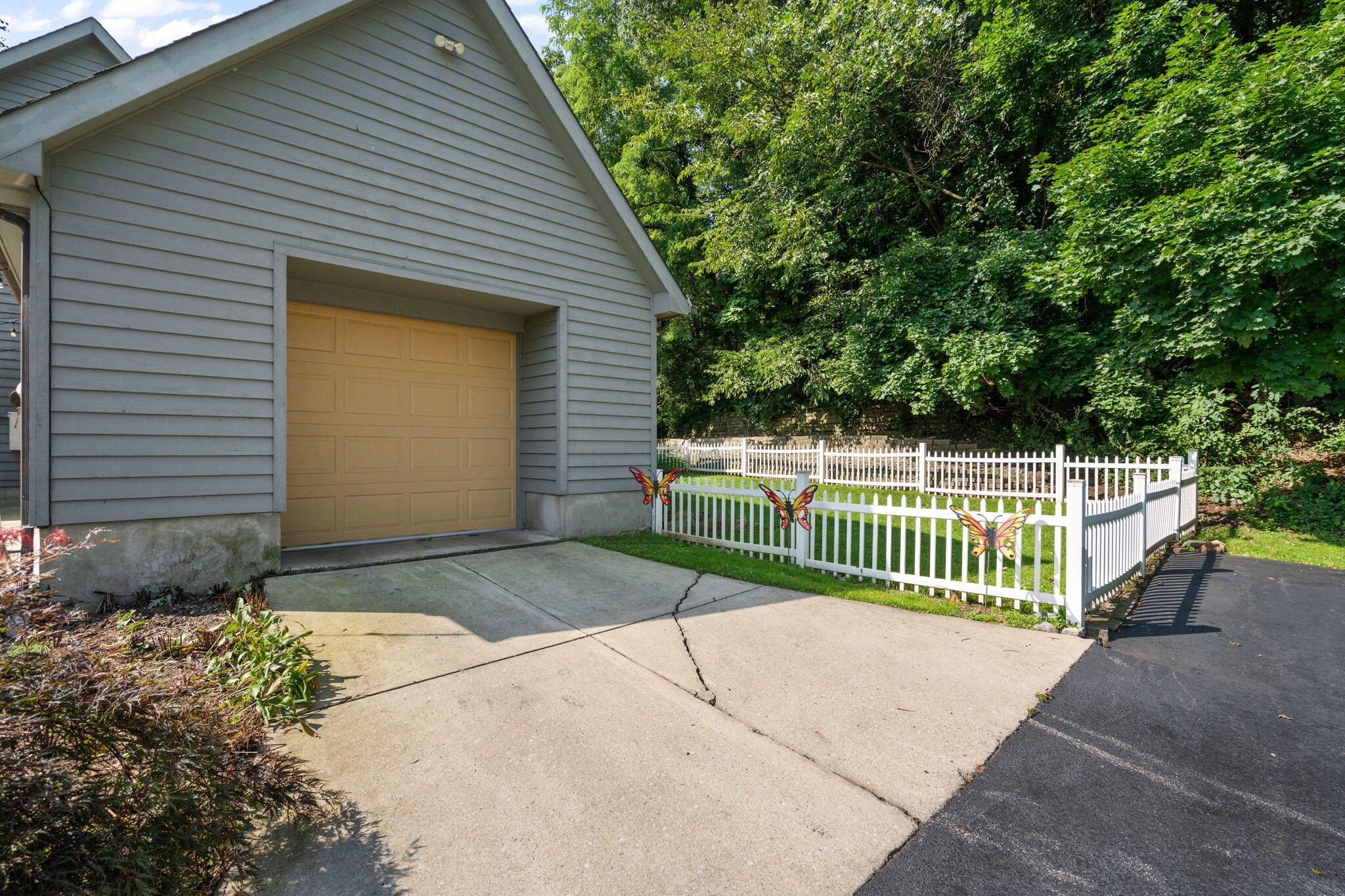 728 Old Suman Road