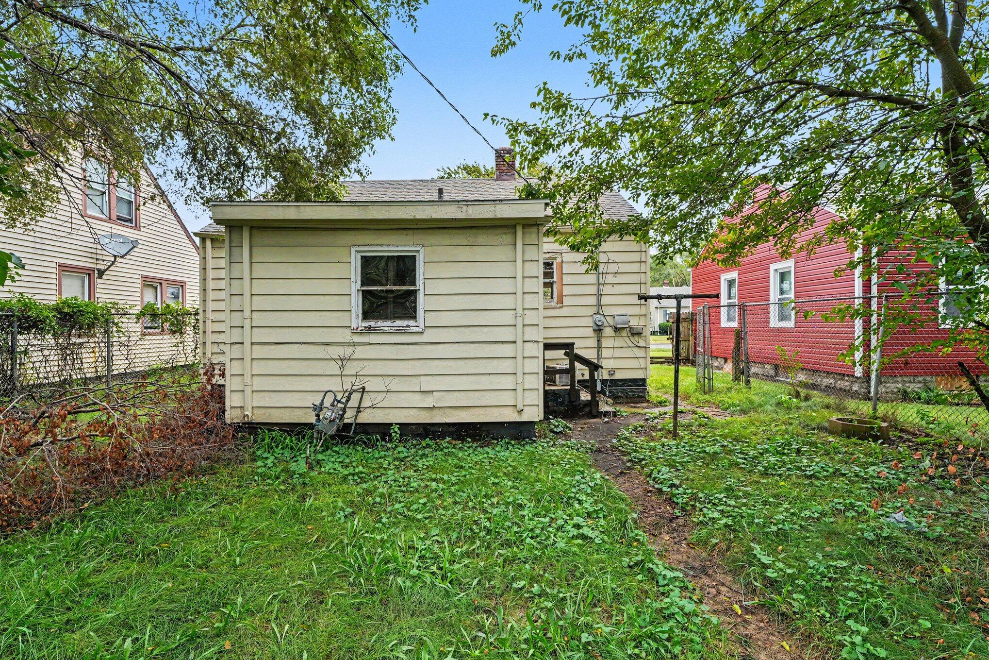 860 Louisiana Street