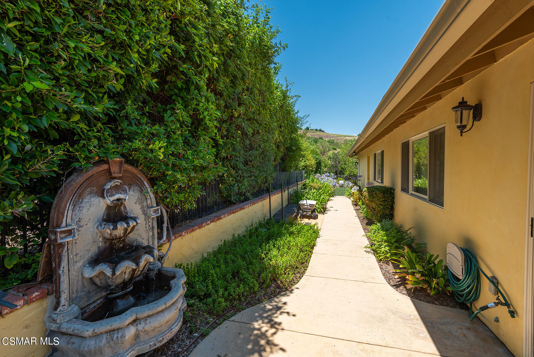 551 Lone Oak Drive