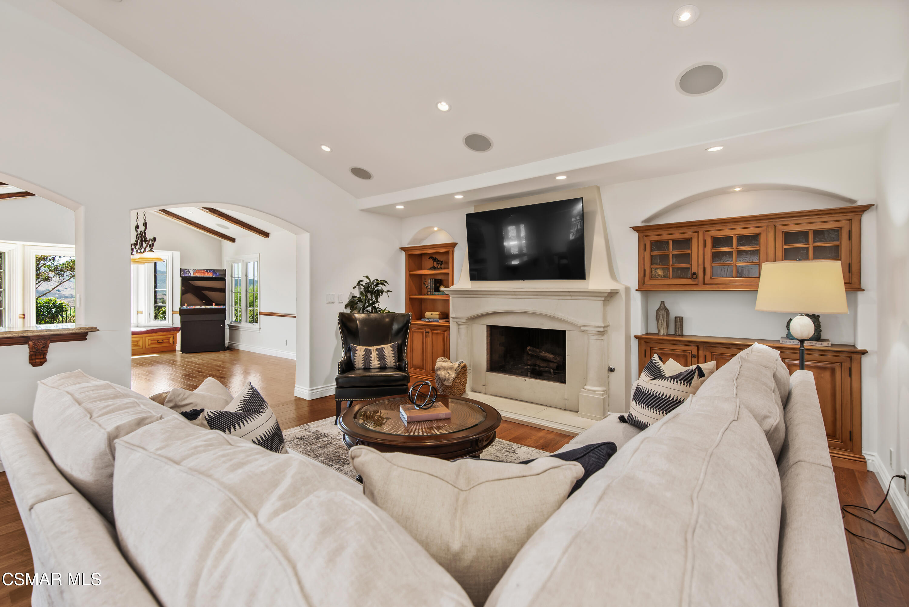 551 Lone Oak Drive
