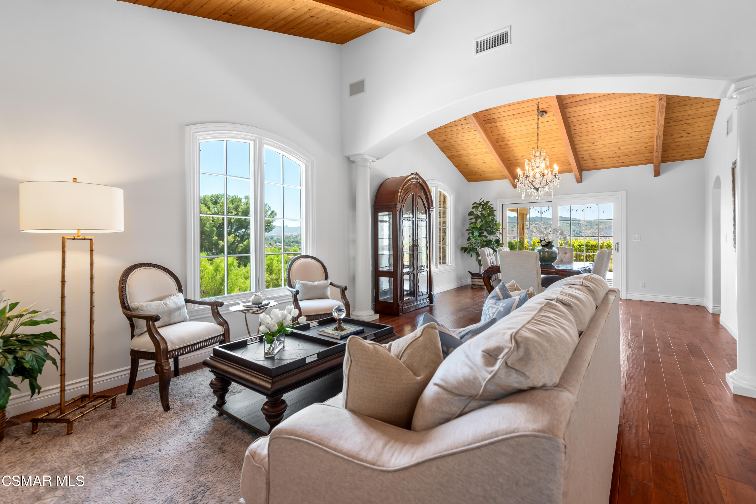 551 Lone Oak Drive