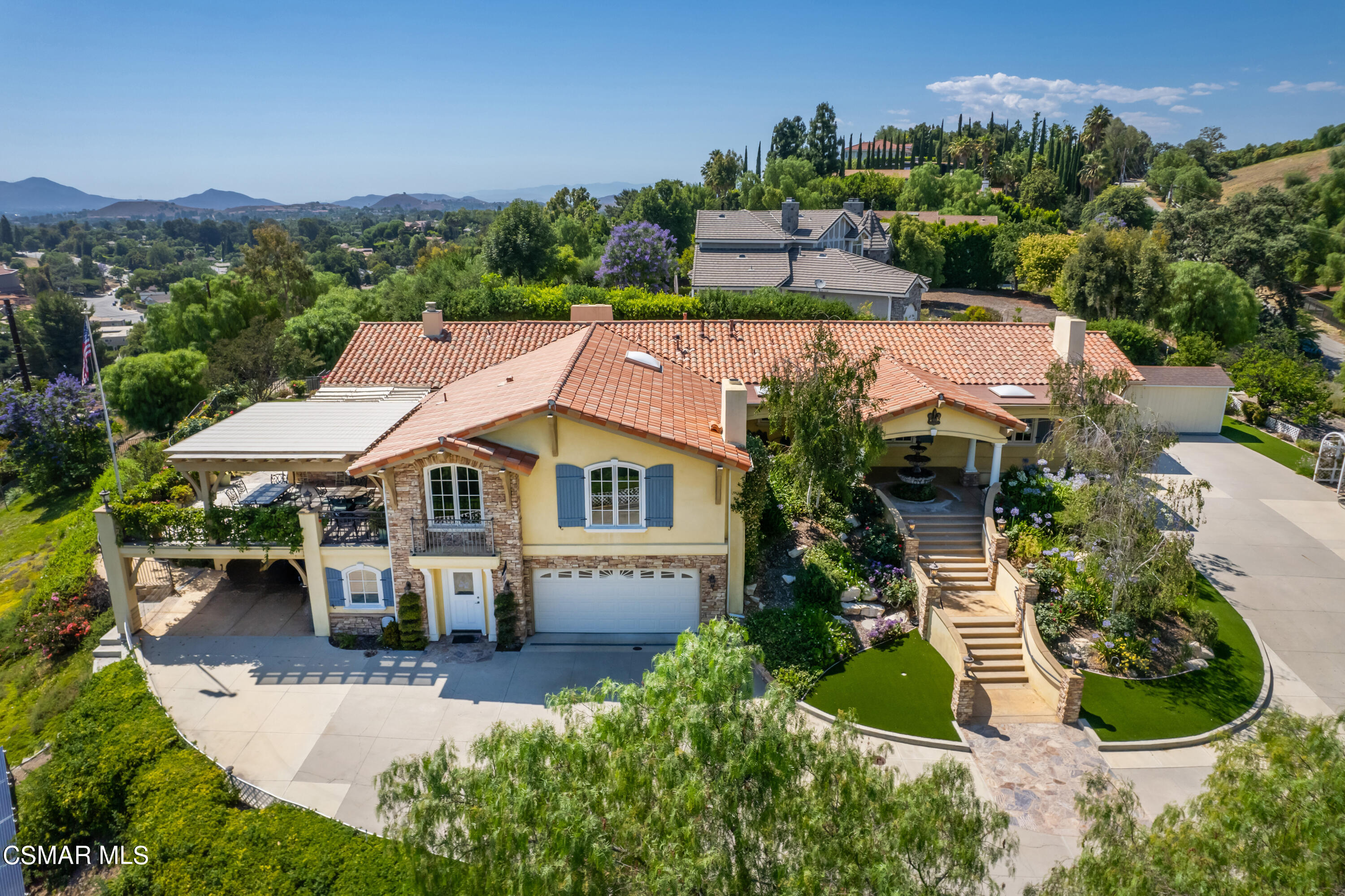 551 Lone Oak Drive