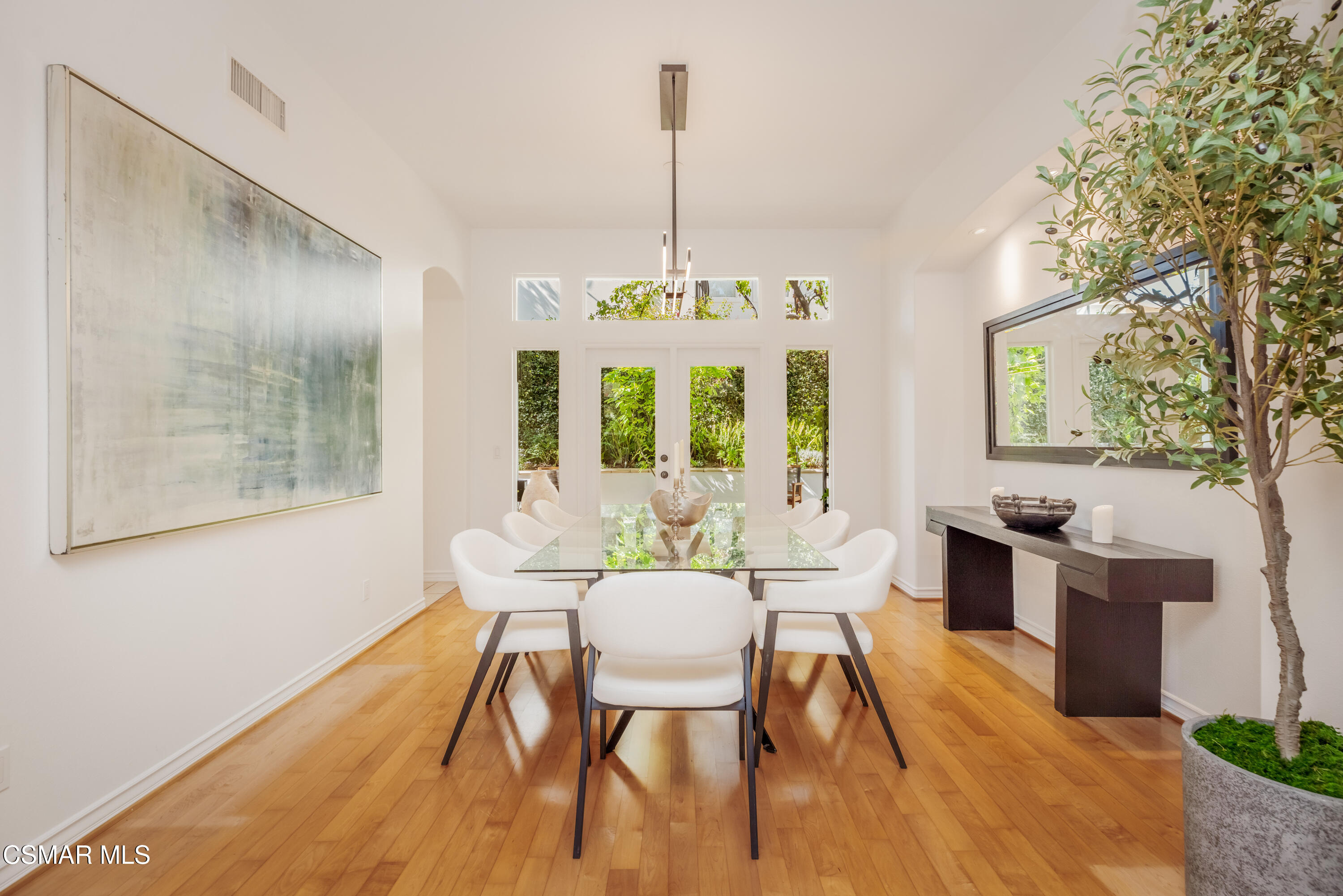 861 Alexandra Court