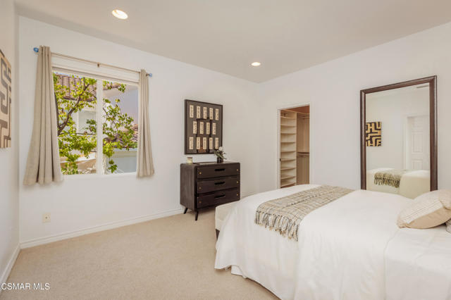 861 Alexandra CT