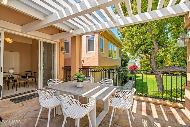 1687 Castlebridge CT
