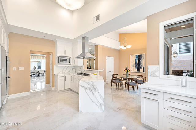 1687 Castlebridge CT