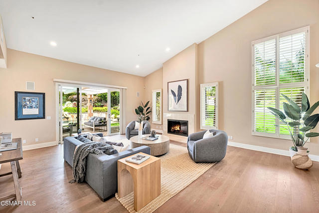 1687 Castlebridge CT