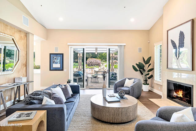1687 Castlebridge CT