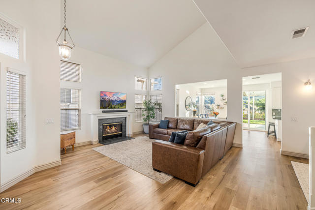 3118 Foxtail CT