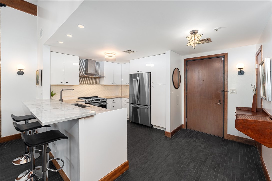 555 South Water Street 317