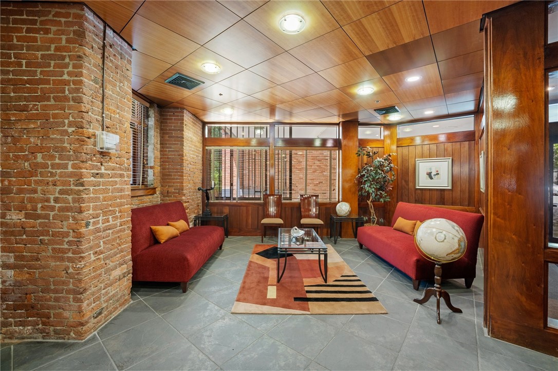 555 South Water Street 317