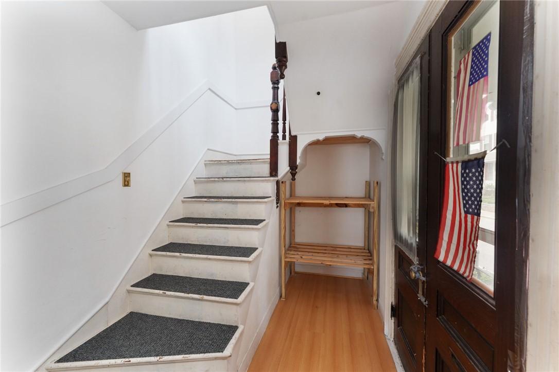 129 Snow Street