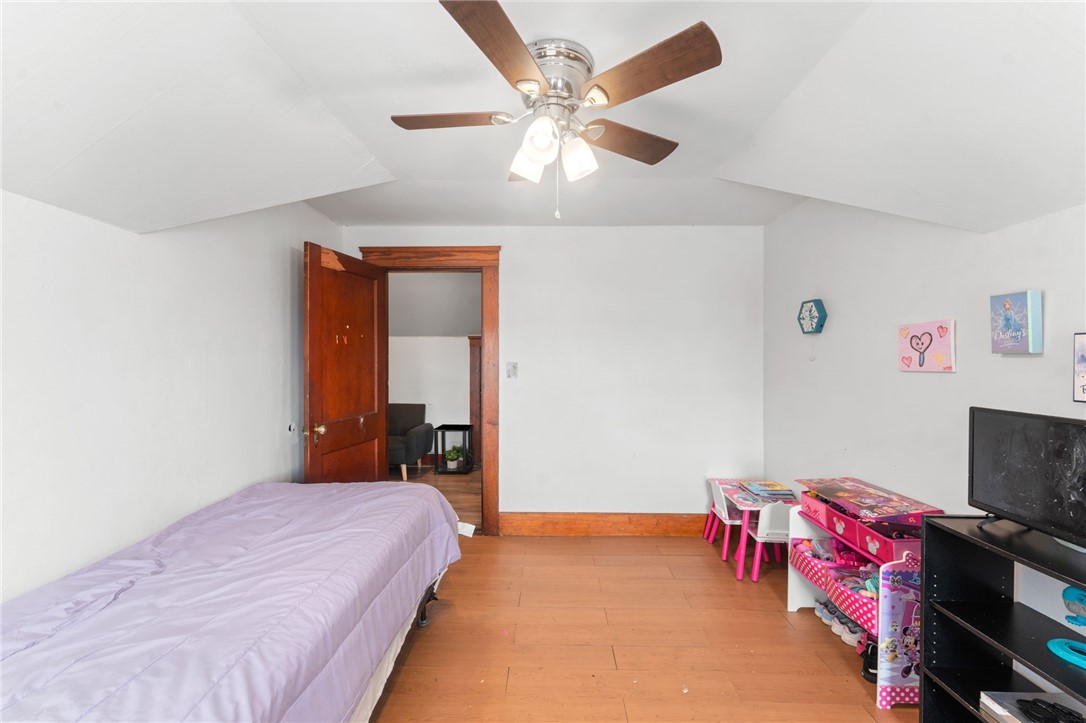 223 Paradis Avenue
