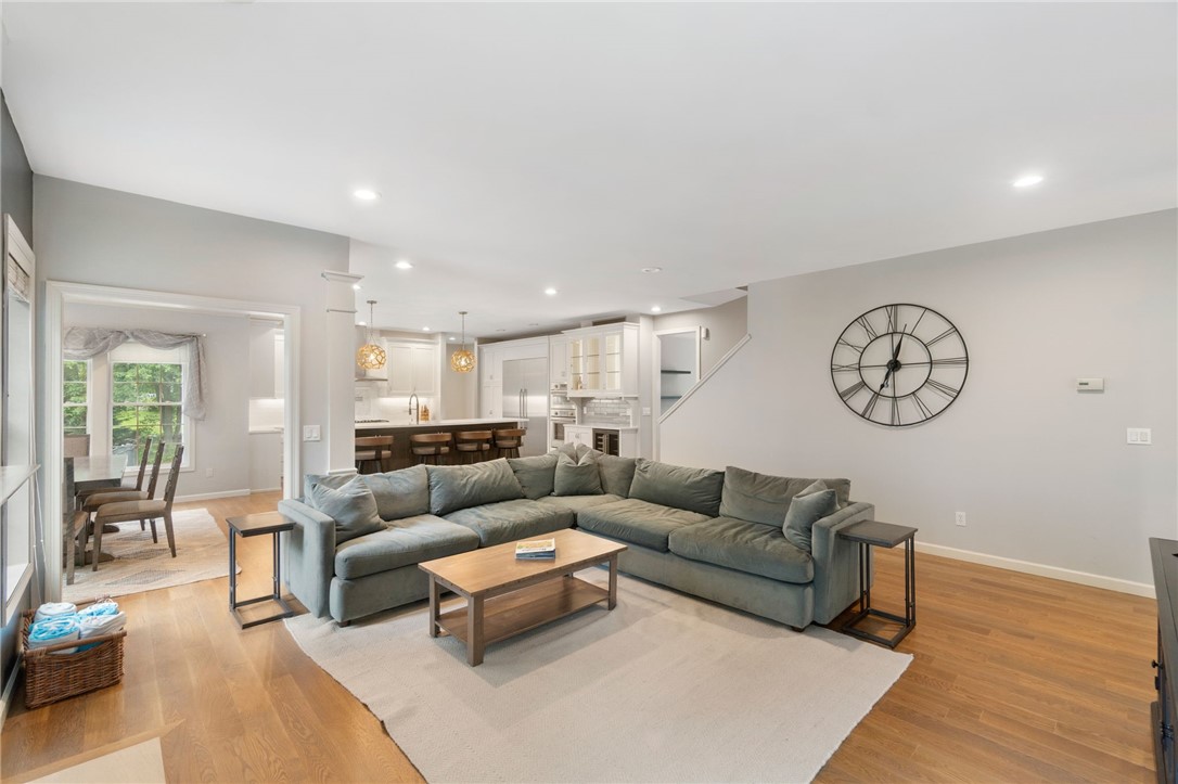 41 Leeward Lane
