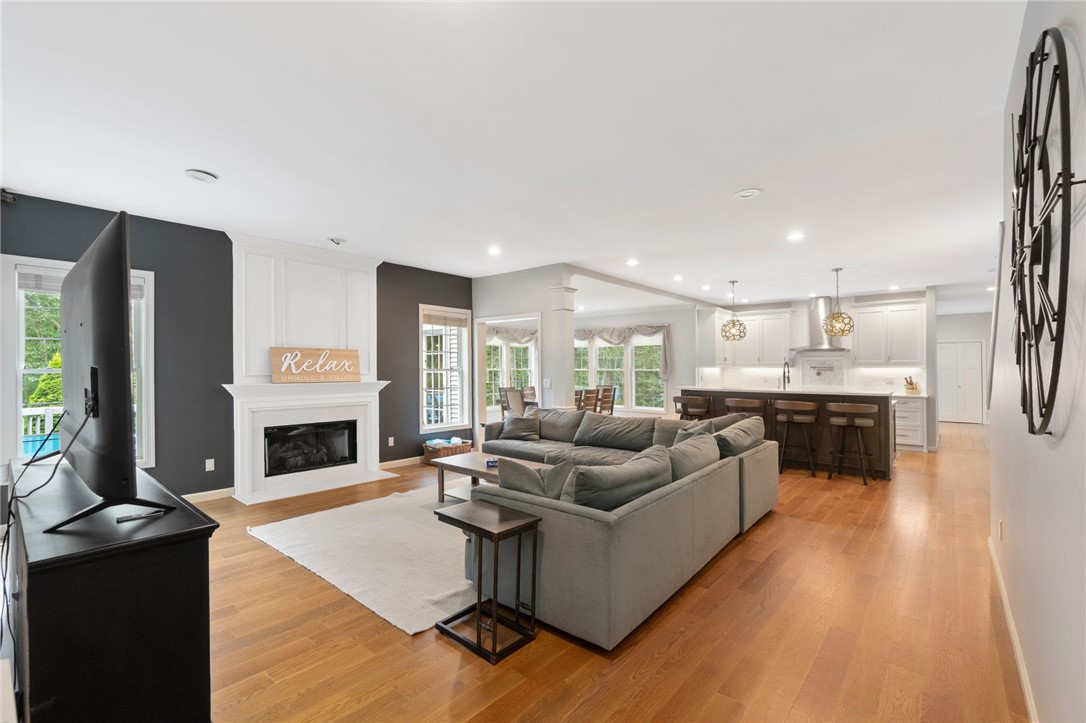 41 Leeward Lane