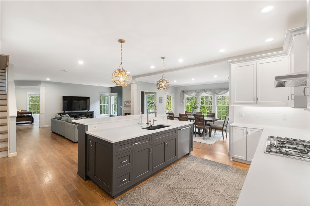 41 Leeward Lane