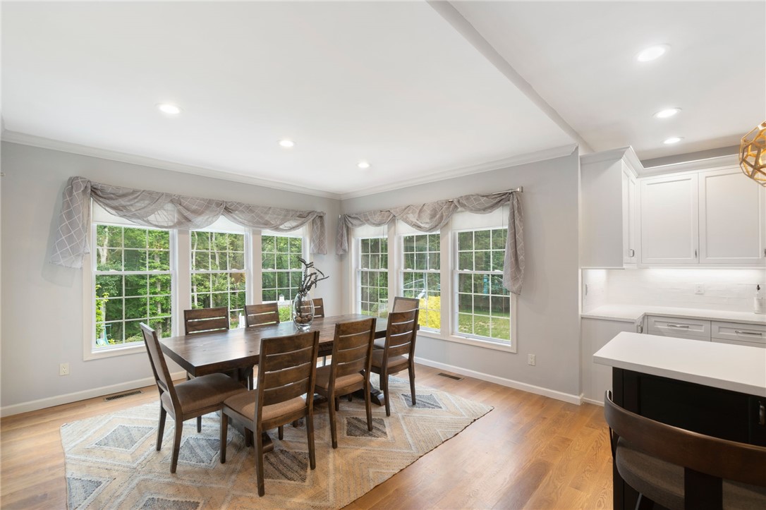 41 Leeward Lane