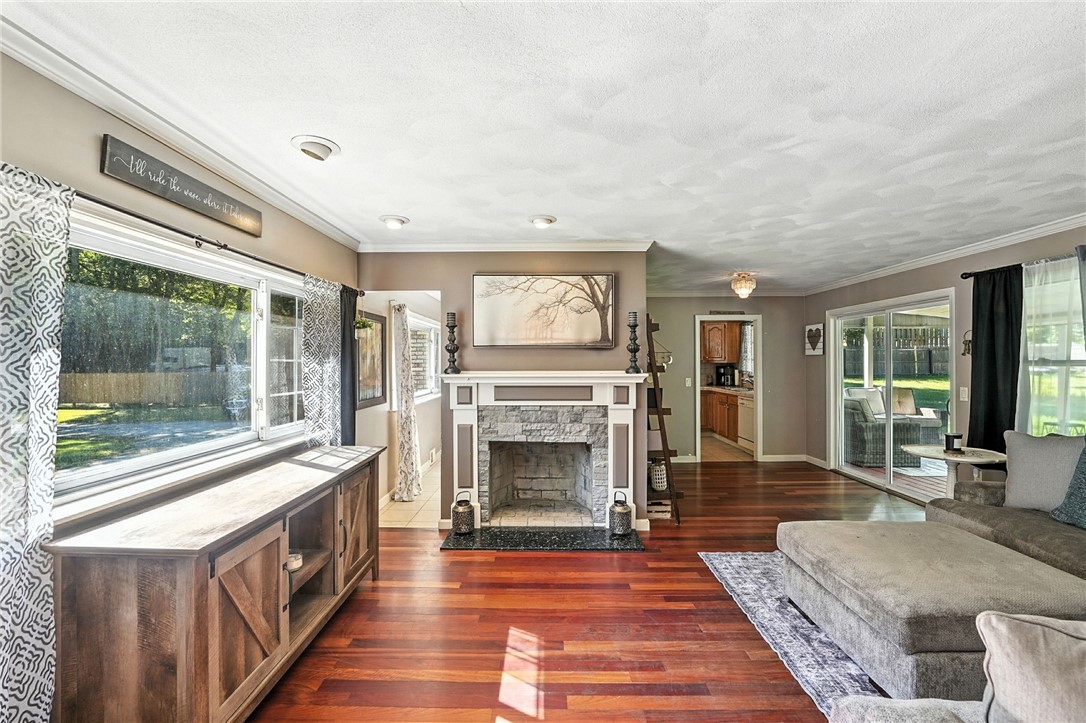 3444 Diamond Hill Road