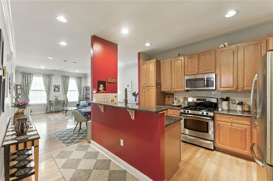 1 Wayland Avenue 102S