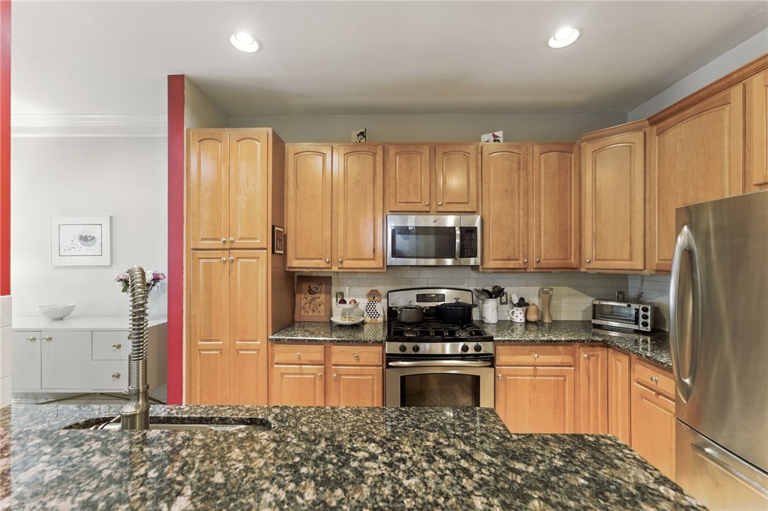 1 Wayland Avenue 102S