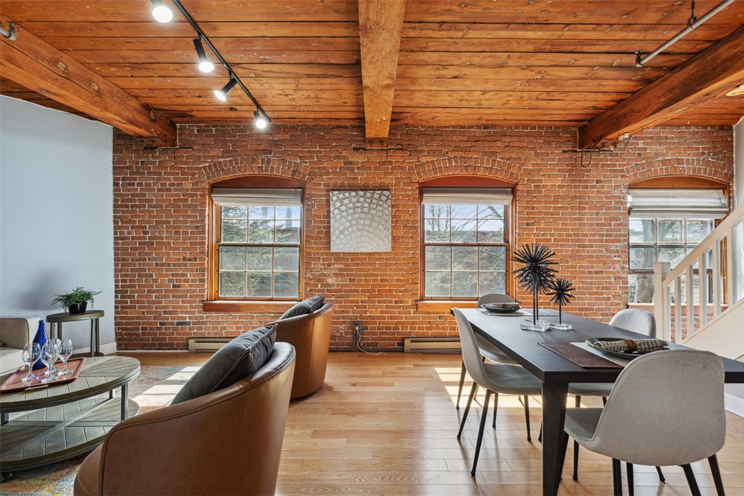 555 South Water Street 329