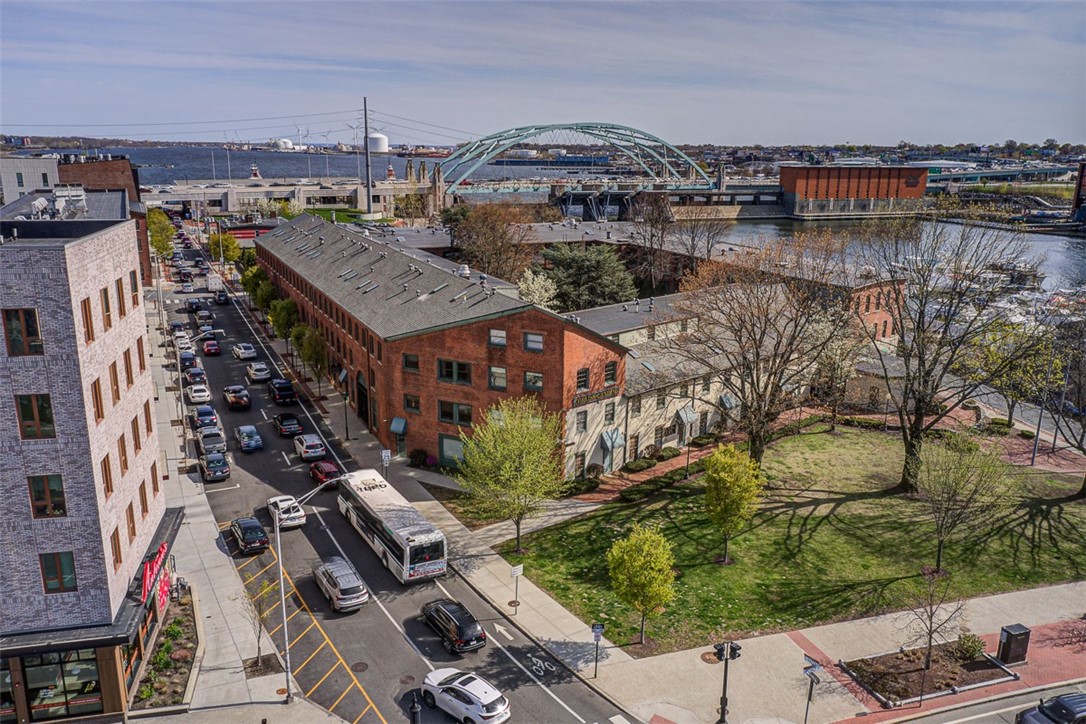 555 South Water Street 329