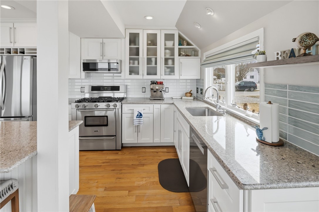 360 Shawomet Avenue