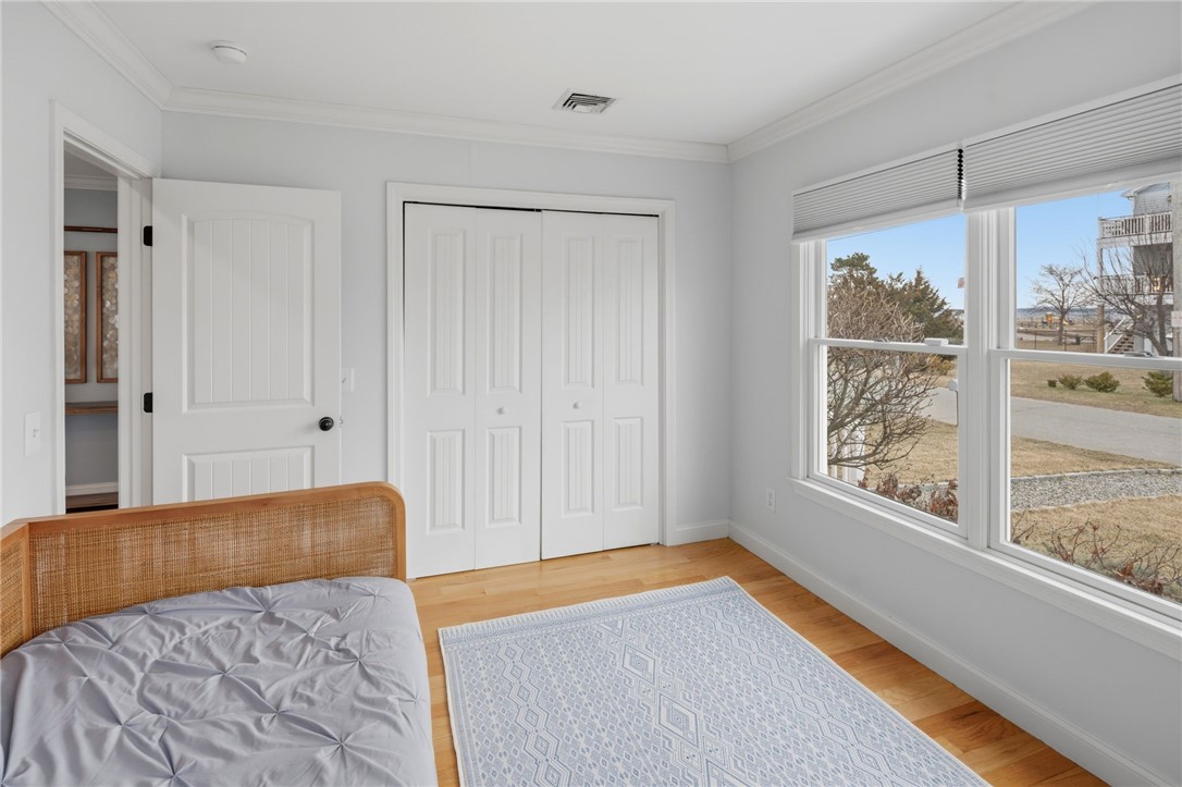 360 Shawomet Avenue