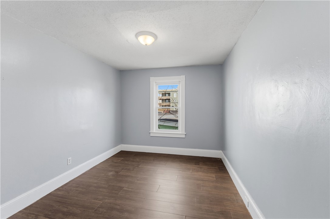 736 Social Street 2R