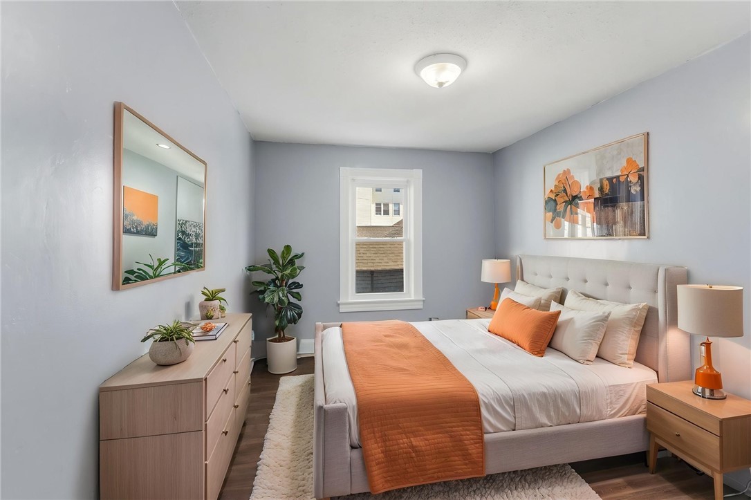 736 Social Street 2R