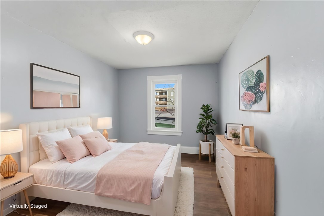 736 Social Street 2R