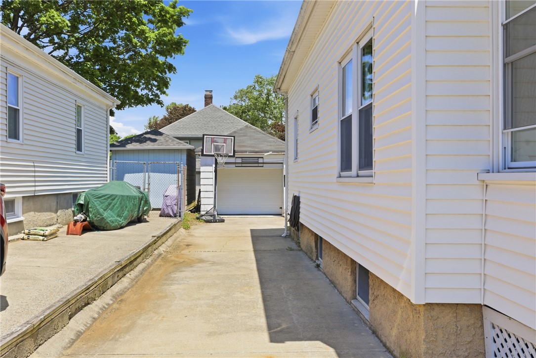 70 Holburn Avenue
