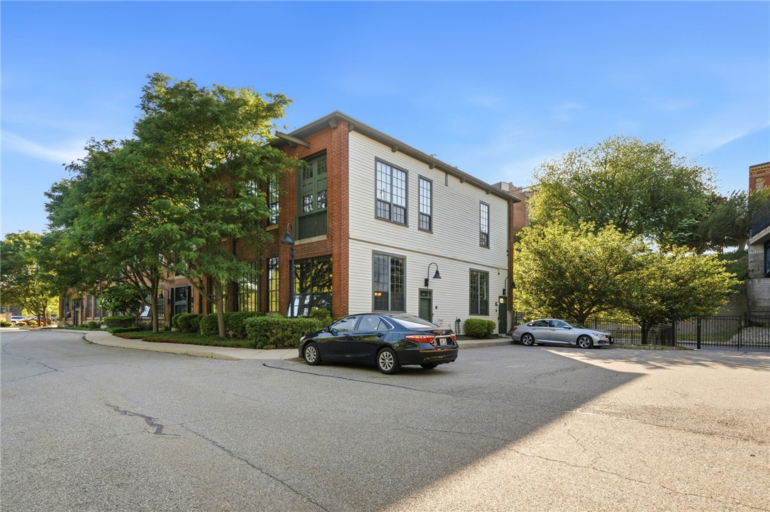 180 Allen Street 101