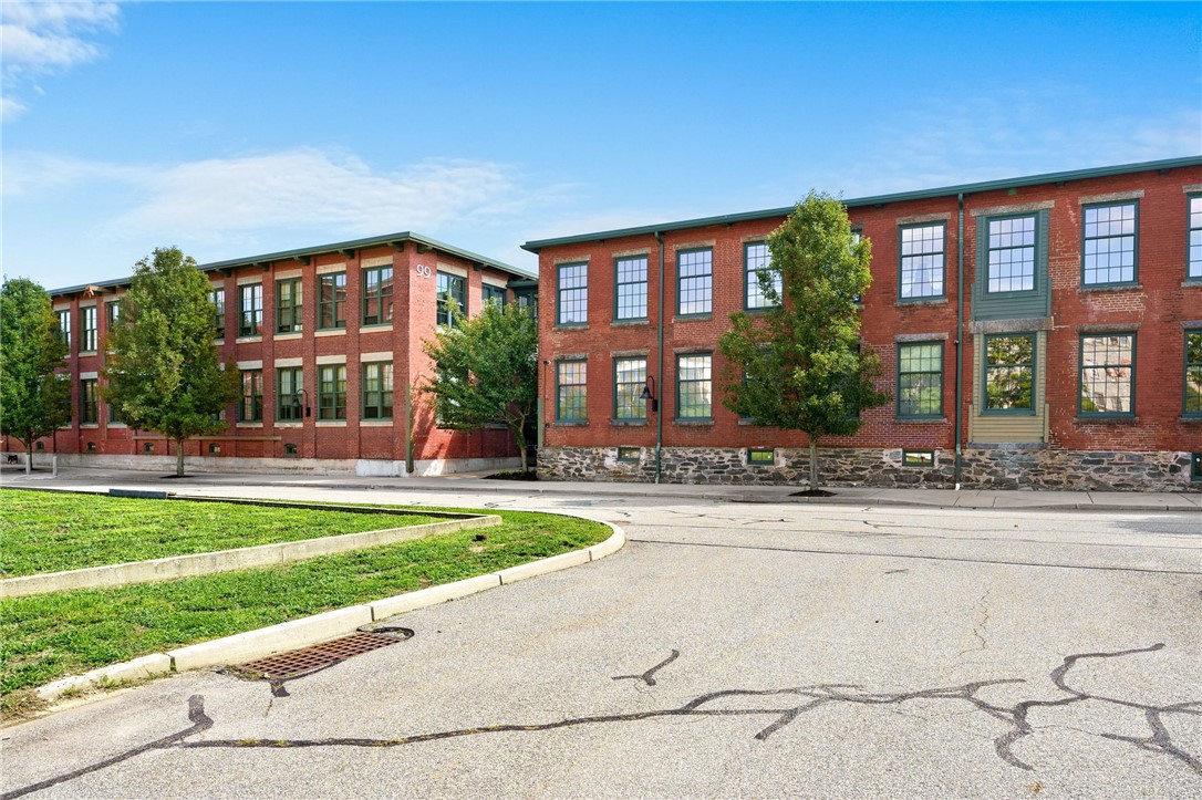 180 Allen Street 101