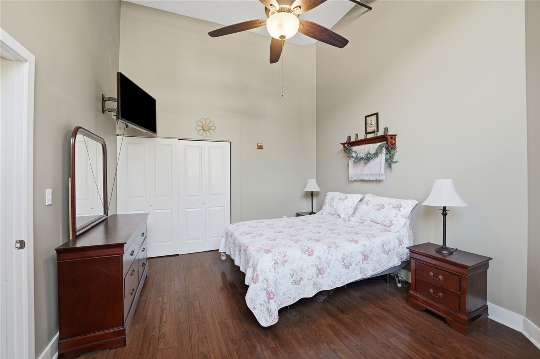 180 Allen Street 101