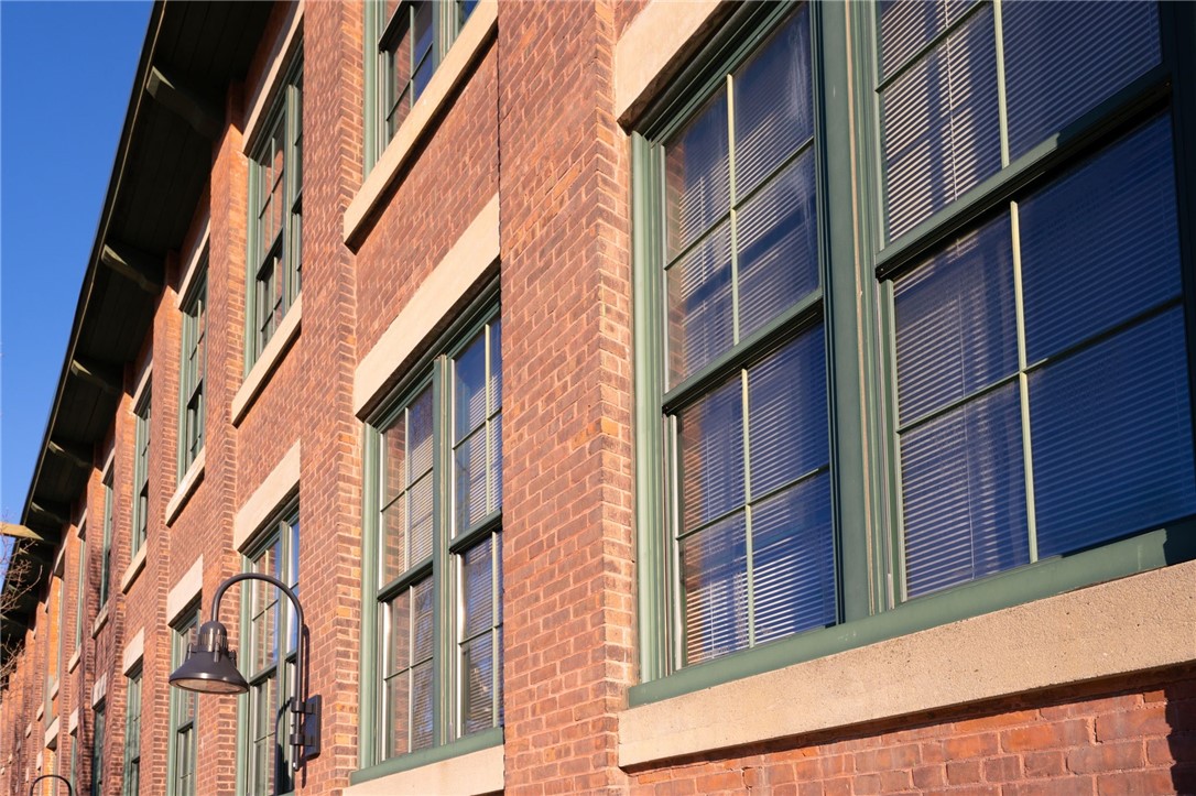 180 Allen Street 101