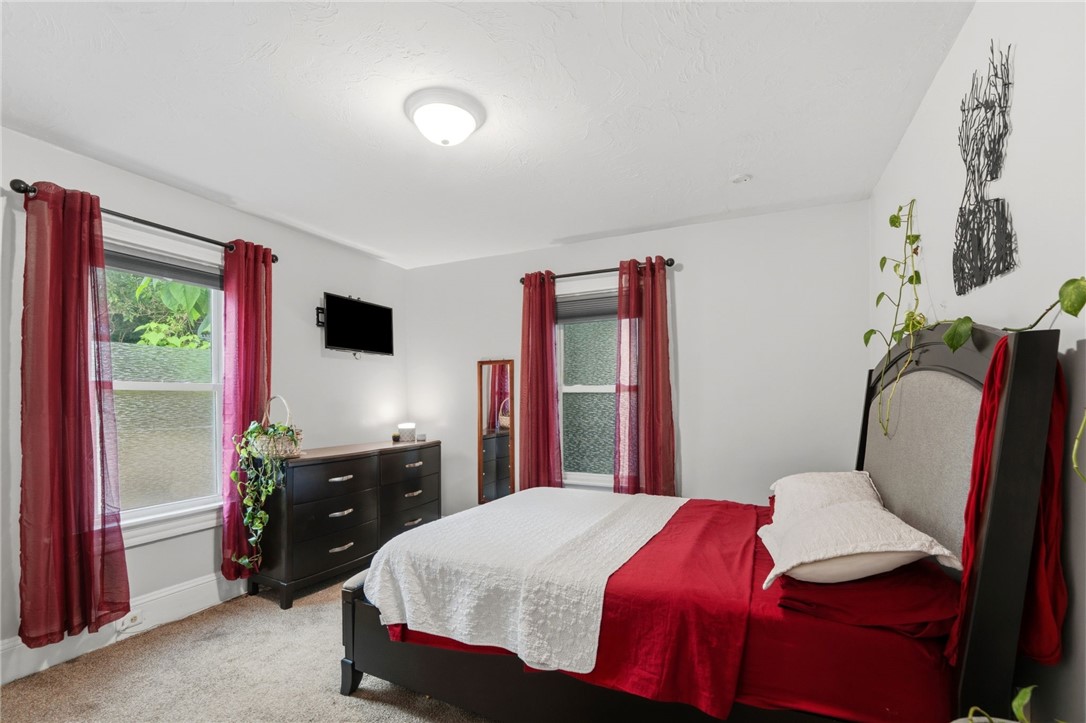 736 Social Street 1R