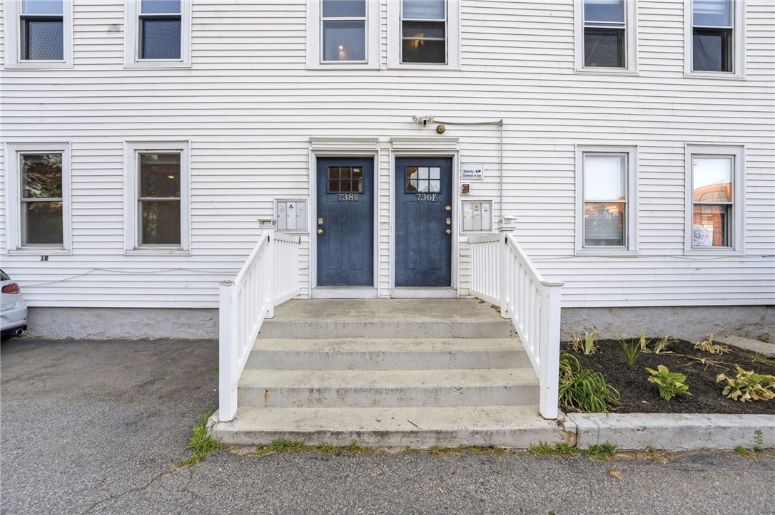 736 Social Street 1R