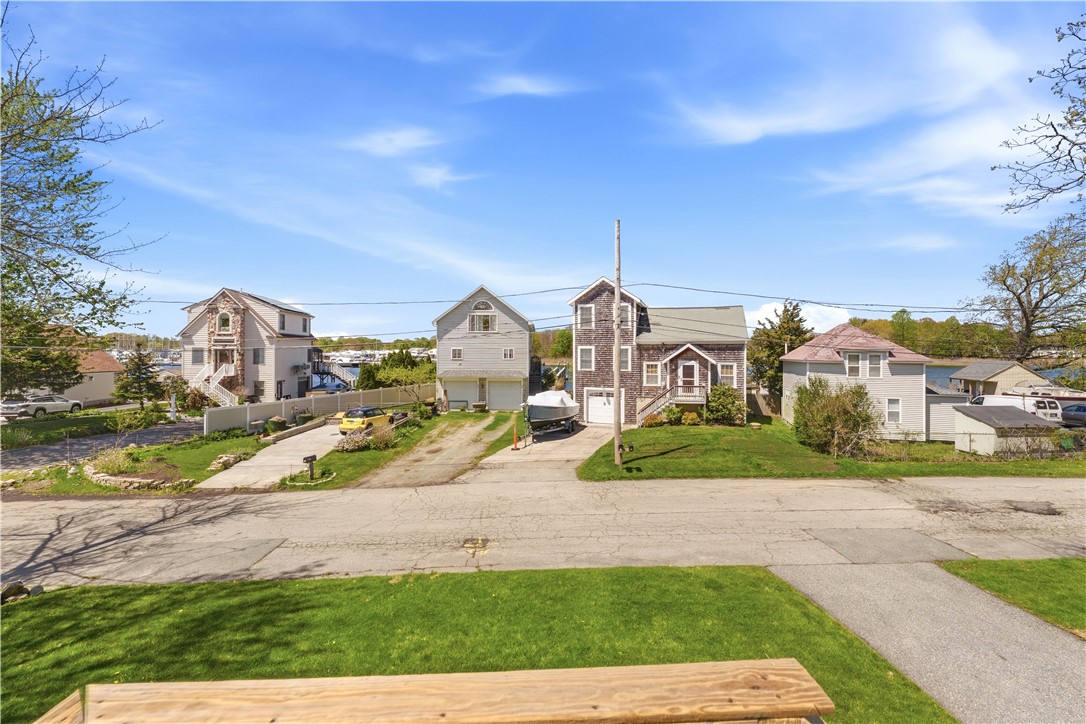 48 Harris Avenue