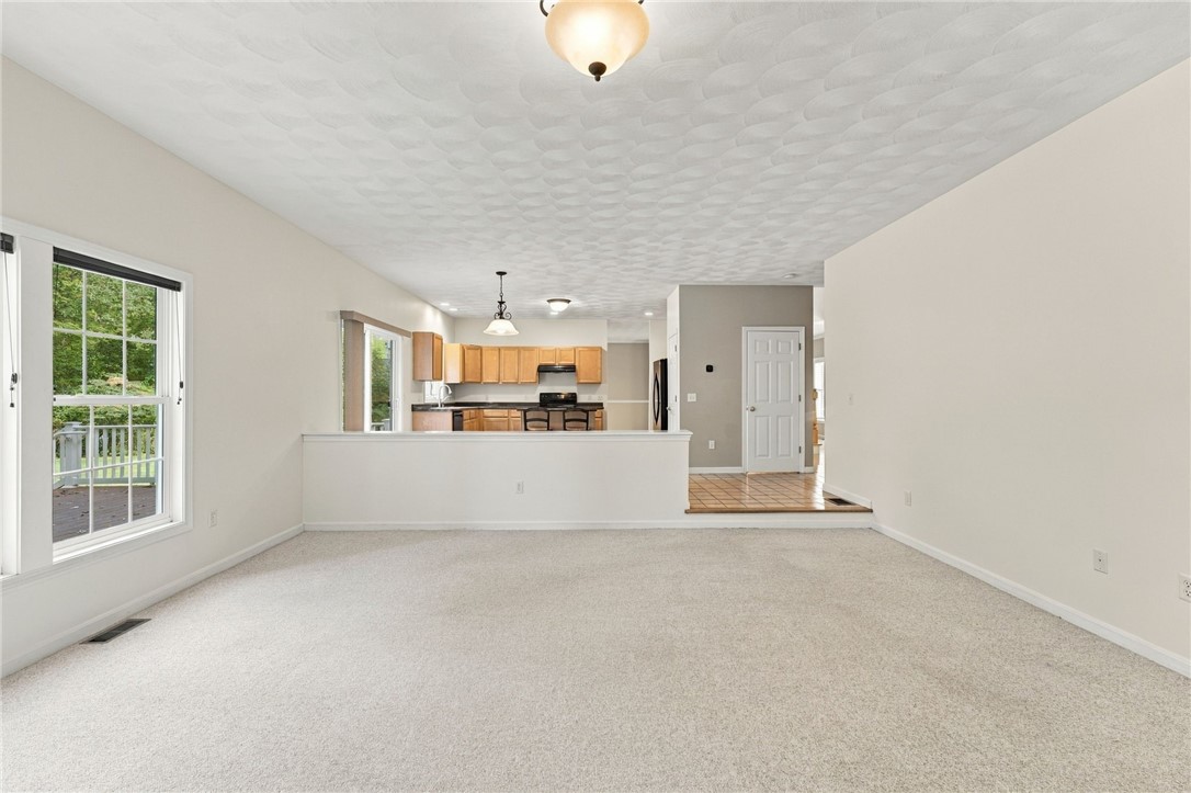 394 Westmoreland Lane