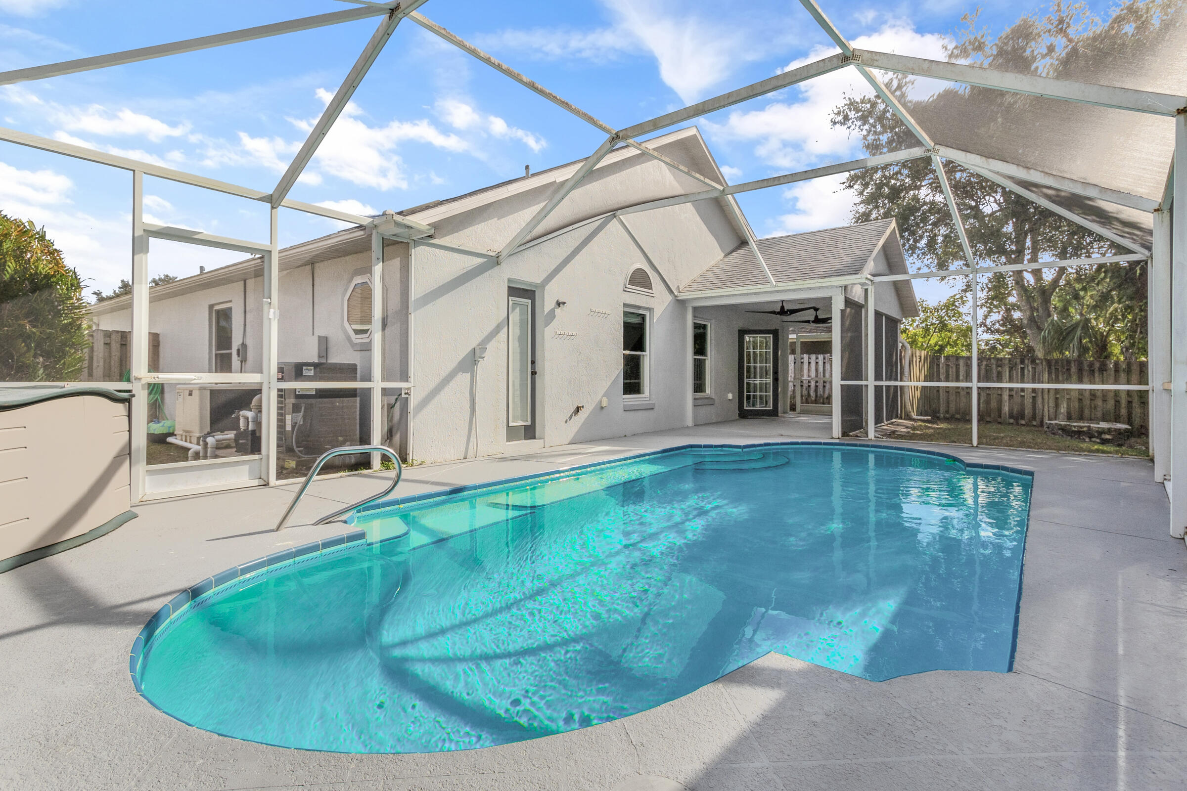 6612 Fawn Ridge Drive