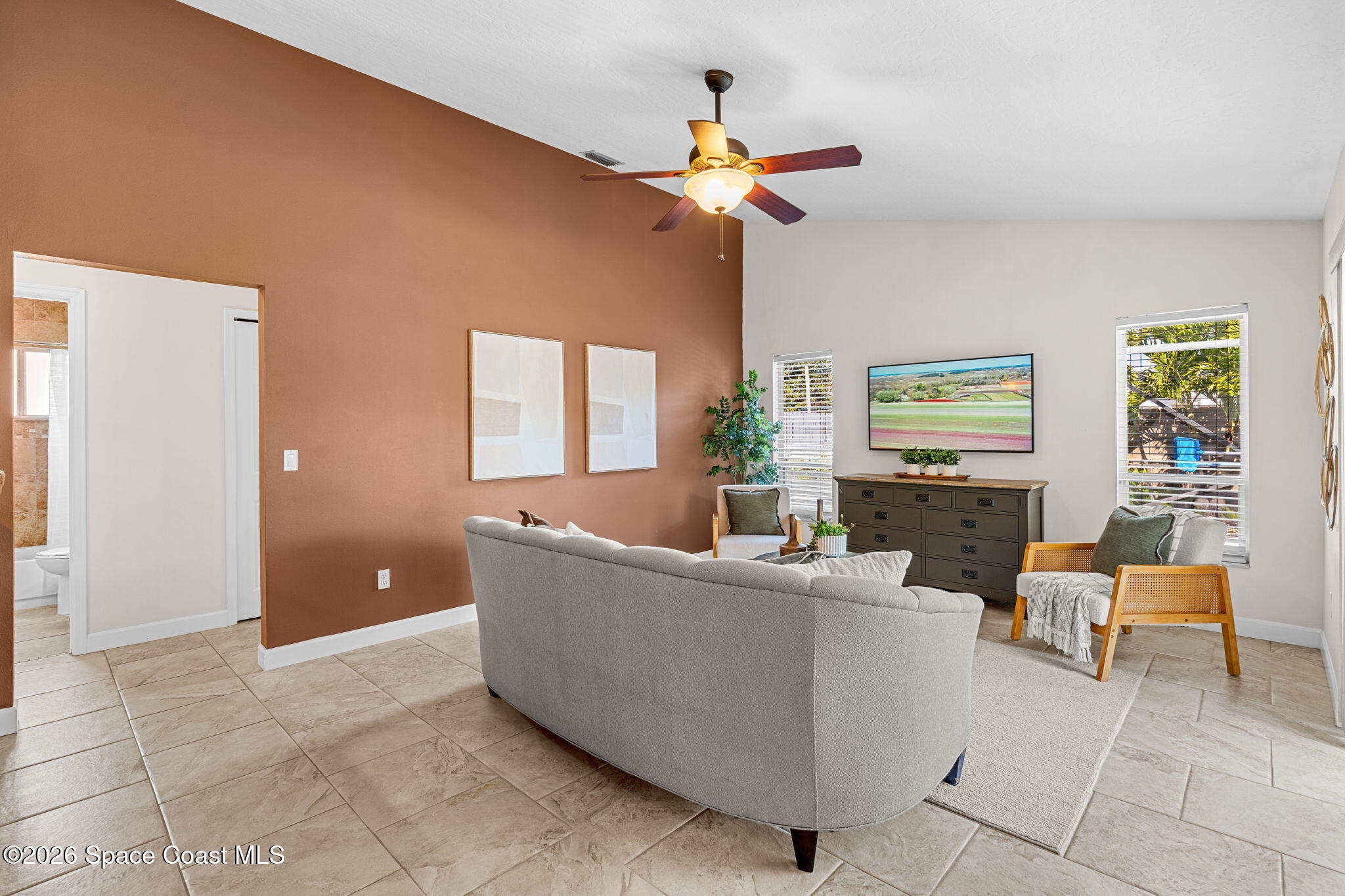 1010 Pelican Lane