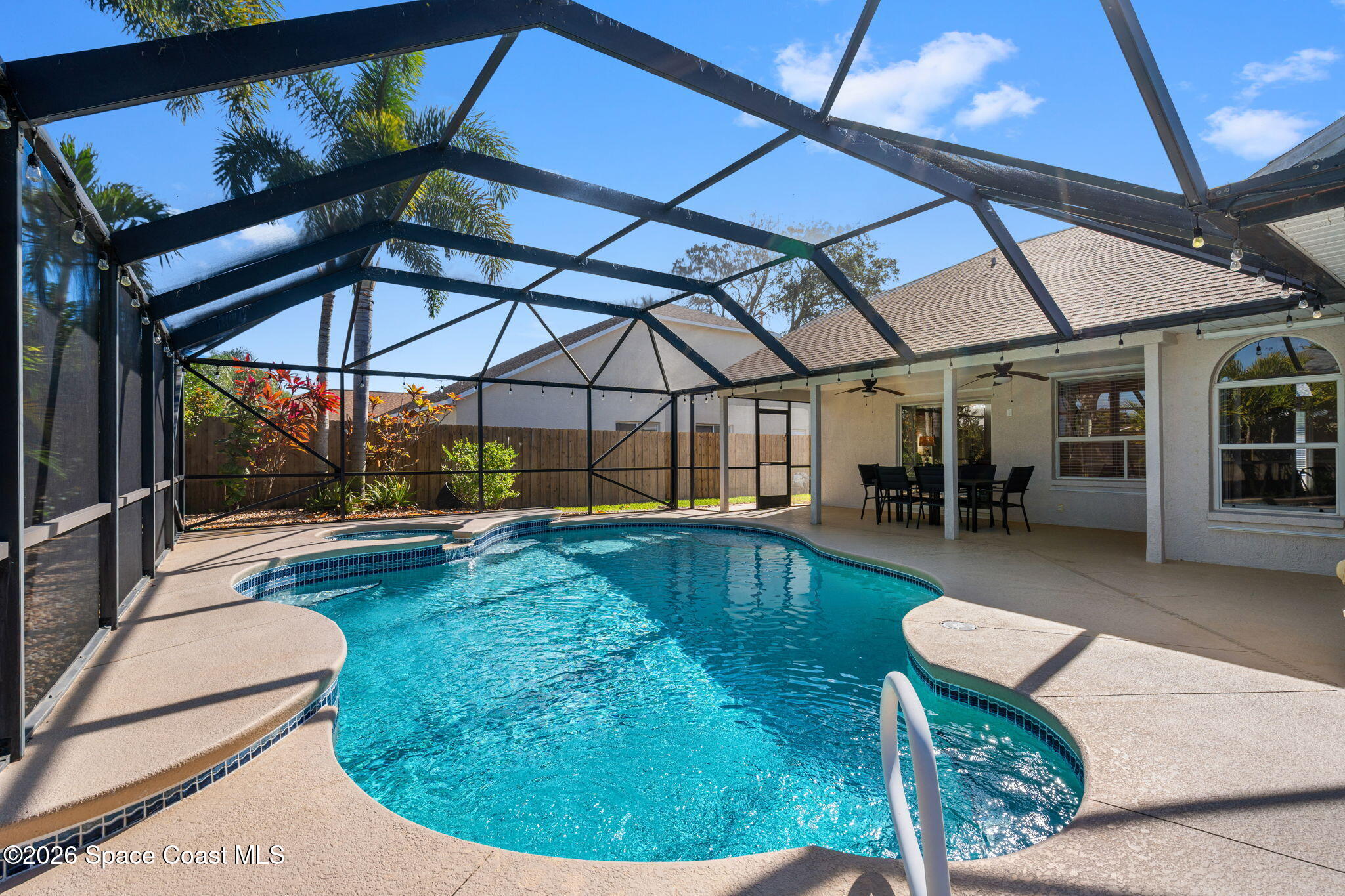 1010 Pelican Lane