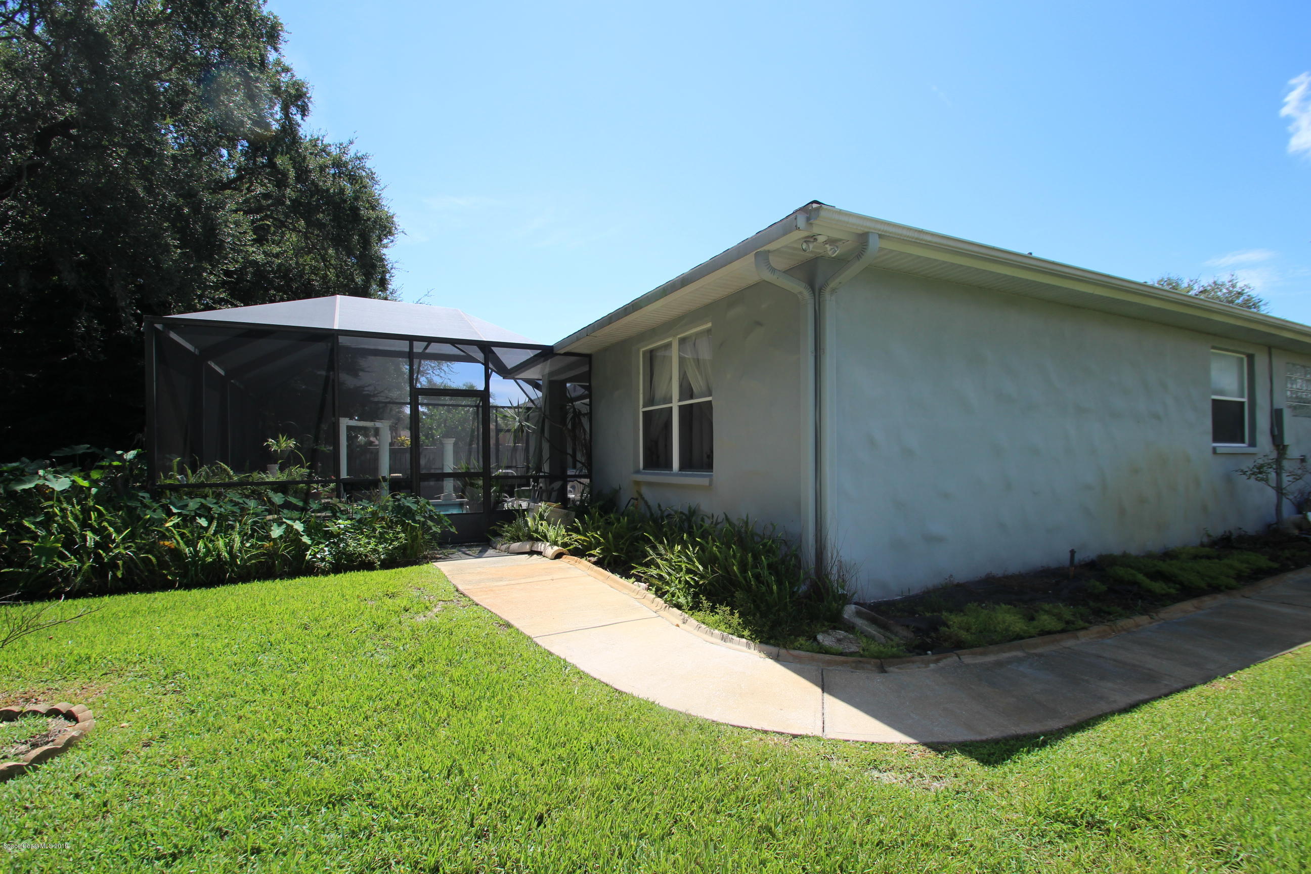 1143 Spring Oak Drive